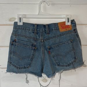 Levi’s shorts
